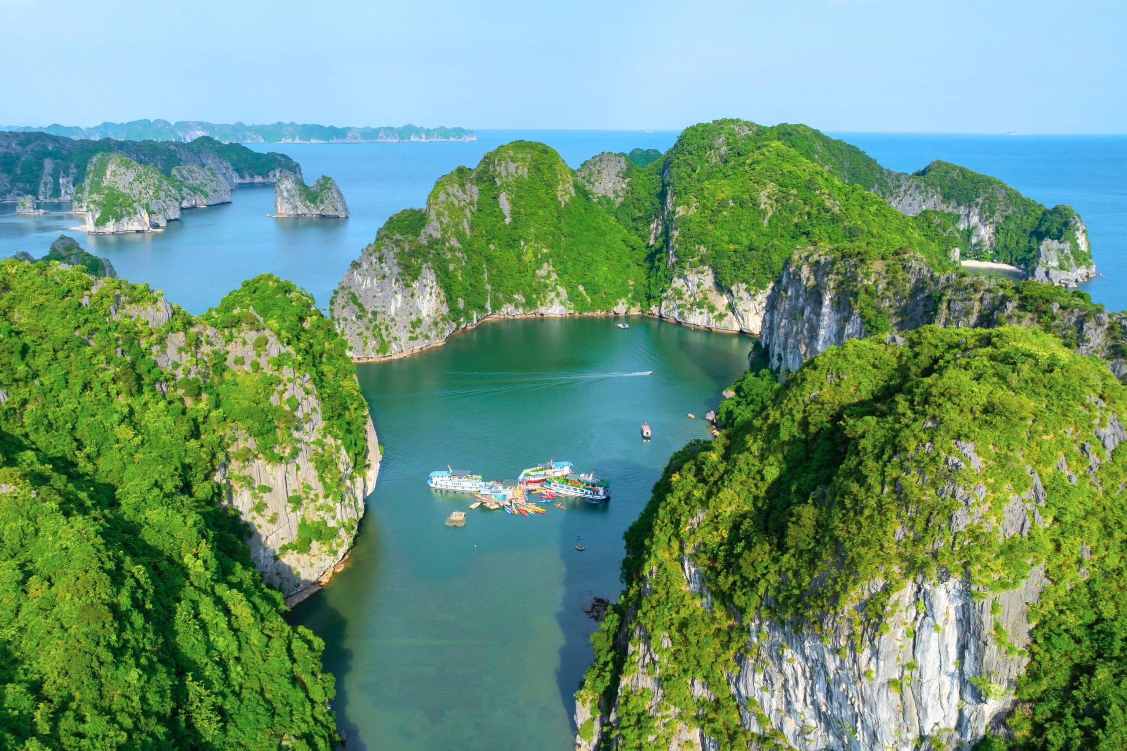 Lan Ha Bay, Cat Ba Island