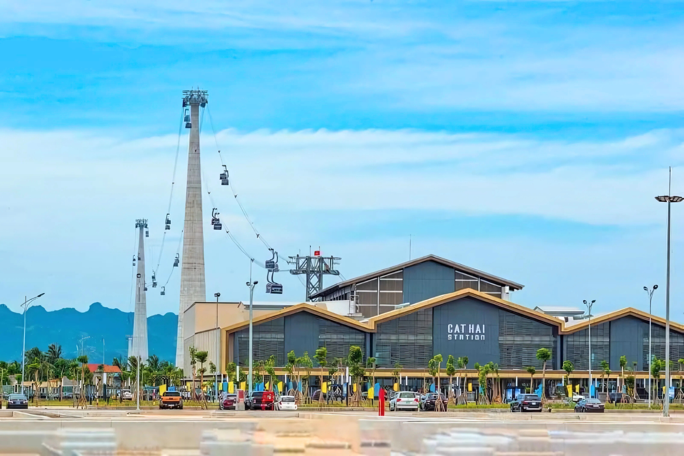 Cat Hai Station - Cat Ba Cable Car