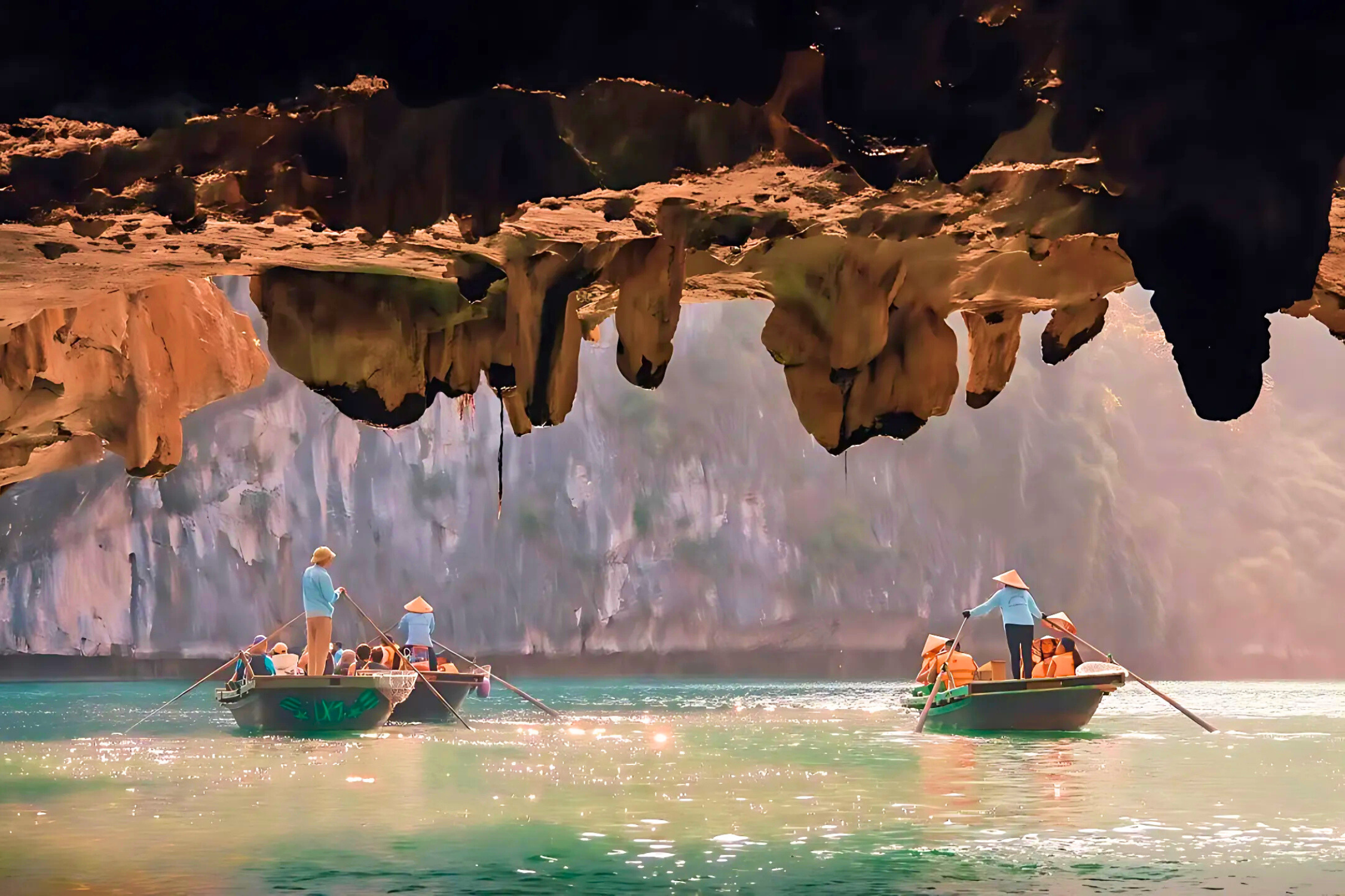 The Dark & Bright Cave, Lan Ha Bay, Cat Ba